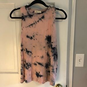 Women’s tie dye tank top